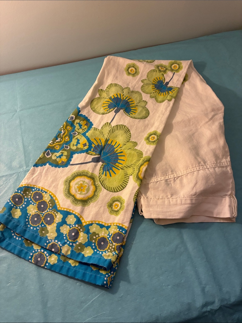 DIESEL Vintage White Cotton Linen Floral Women's Pants Size Medium?